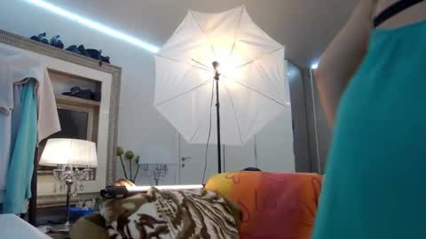 SweetRaisa online show from October 2, 9:00 pm