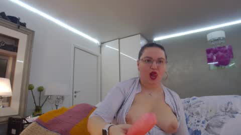 Snapshot of sweetraisa chatting on March 11, 7:42 pm SweetRaisa online show from March 11, 7:42 pm
