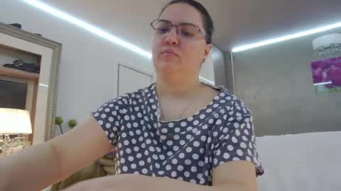 Snapshot of sweetraisa chatting on April 29, 11:22 pm SweetRaisa online show from April 29, 11:22 pm