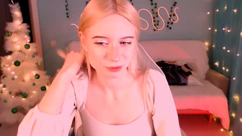 Snapshot of sweetrichal chatting on December 5, 10:12 pm sweetrichal online show from December 5, 10:12 pm