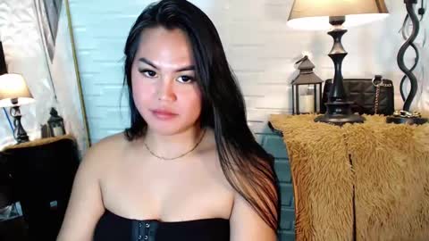 Snapshot of sweetsam14 chatting on February 8, 12:38 am sam online show from February 8, 12:38 am