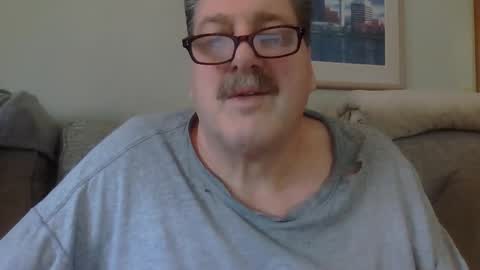 sweetbrowneyes623 online show from December 21, 1:18 pm