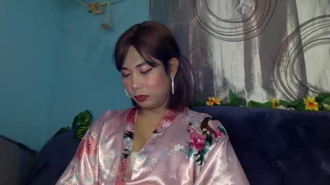 spicy online show from December 19, 3:35 am