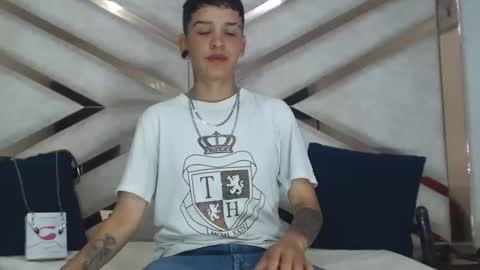 sweetsubmissive rs online show from April 23, 4:03 am