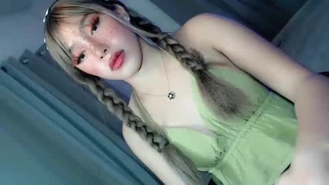 Snapshot of sweetsugarplum1 chatting on March 13, 2:29 am FATIMA online show from March 13, 2:29 am