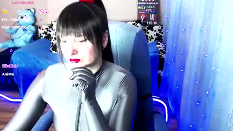 Snapshot of sweetsunnymila chatting on December 19, 11:18 am HelloI amShy Charming Mila-Nice to meet you and Welcome I am not a nude model Sometimes a smile is all that we need online show from December 19, 11:18 am