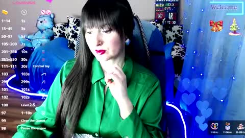Snapshot of sweetsunnymila chatting on December 27, 5:16 pm HelloI amShy Charming Mila-Nice to meet you and Welcome I am not a nude model Sometimes a smile is all that we need online show from December 27, 5:16 pm