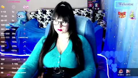 Snapshot of sweetsunnymila chatting on January 15, 1:31 pm HelloI amShy Charming Mila-Nice to meet you and Welcome I am not a nude model Sometimes a smile is all that we need online show from January 15, 1:31 pm