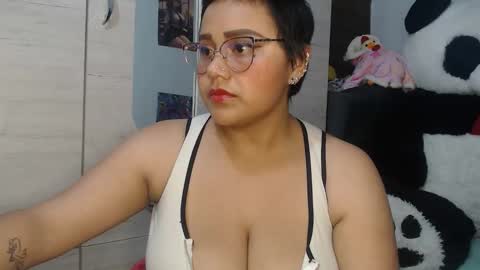 sweett_candy1 online show from December 18, 2:39 am