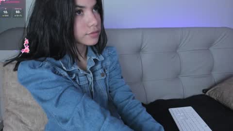    online show from December 13, 8:04 pm
