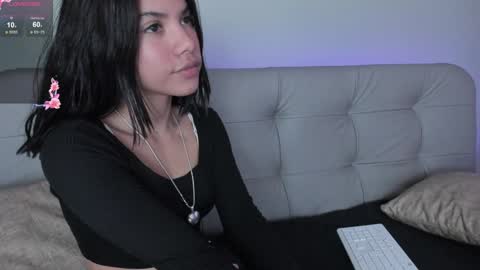    online show from December 14, 8:40 pm