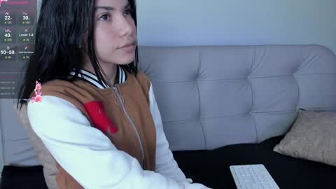    online show from December 17, 5:04 pm