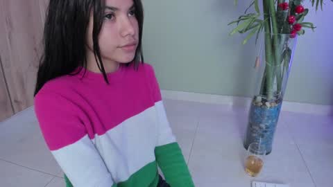    online show from December 24, 7:33 pm