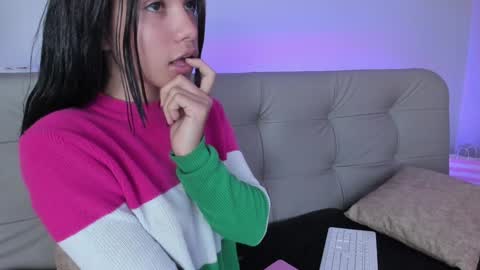    online show from December 24, 10:39 pm