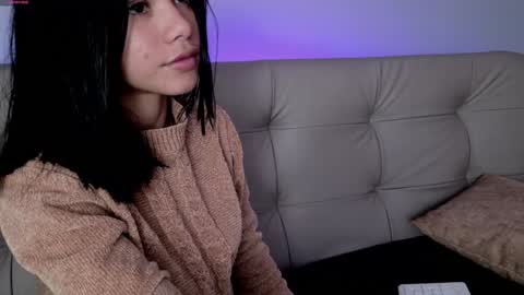    online show from February 1, 4:33 pm