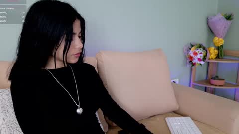    online show from March 4, 5:03 pm