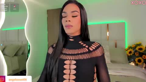 angel online show from September 28, 4:40 am