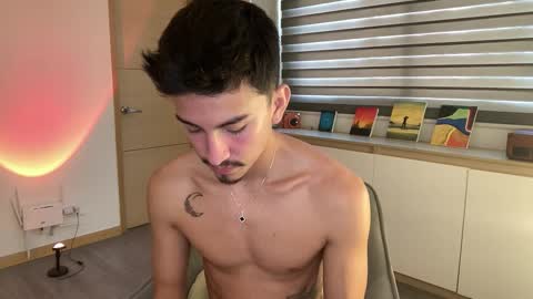 Andy  online show from November 12, 5:13 pm