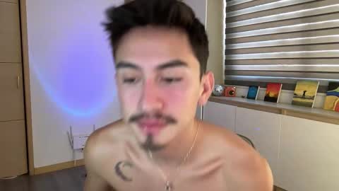 Andy  online show from November 17, 5:19 pm