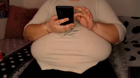 Maya online show from November 21, 1:10 pm