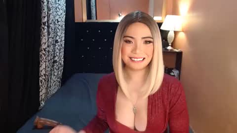 Ms trixiee online show from December 7, 4:53 am