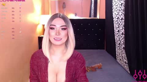 Ms trixiee online show from November 26, 2:23 am