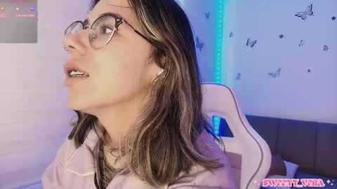 Veronica Independent Model online show from February 9, 12:42 pm