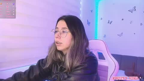 Veronica Independent Model online show from April 27, 12:25 pm