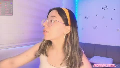Veronica Independent Model online show from May 9, 2:44 pm