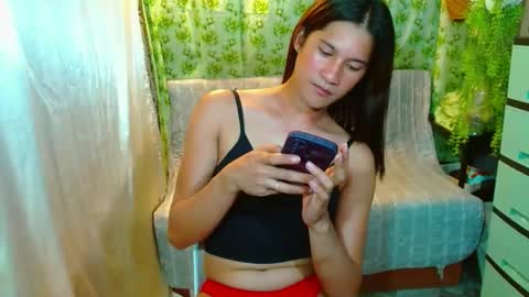 Snapshot of sweetvictoria2000 chatting on January 18, 8:41 am sweetvictoria2000 online show from January 18, 8:41 am