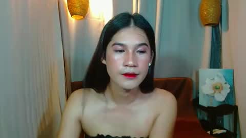Snapshot of sweetvictoria2000 chatting on February 3, 8:35 am sweetvictoria2000 online show from February 3, 8:35 am