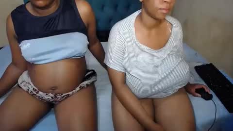 Snapshot of sweetwetebony2 chatting on March 5, 11:06 am sweetwetebony2 online show from March 5, 11:06 am