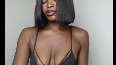 sweetxxboobsx online show from October 21, 8:37 am