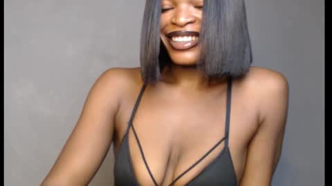 sweetxxboobsx online show from March 20, 7:02 am
