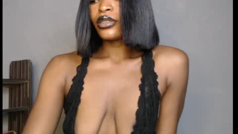 sweetxxboobsx online show from April 6, 8:15 am