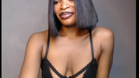 sweetxxboobsx online show from May 4, 8:32 am