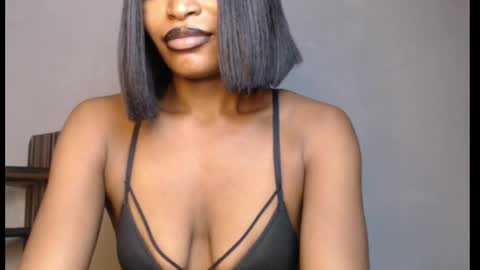 sweetxxboobsx online show from May 10, 7:57 am