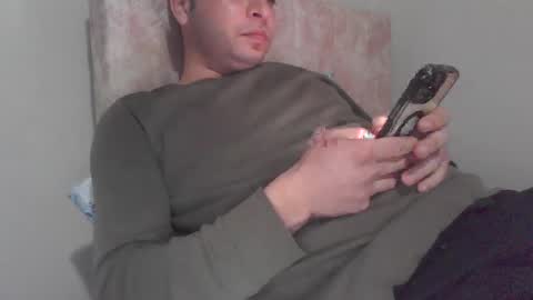 Snapshot of sweety_boy21 chatting on January 19, 4:25 pm sweety_boy21 online show from January 19, 4:25 pm