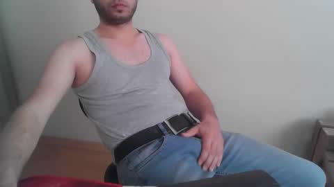 Snapshot of sweety_boy21 chatting on January 26, 12:22 pm sweety_boy21 online show from January 26, 12:22 pm