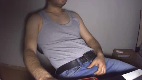 Snapshot of sweety_boy21 chatting on January 26, 5:02 pm sweety_boy21 online show from January 26, 5:02 pm