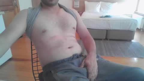 Snapshot of sweety_boy21 chatting on November 23, 10:04 am sweety_boy21 online show from November 23, 10:04 am