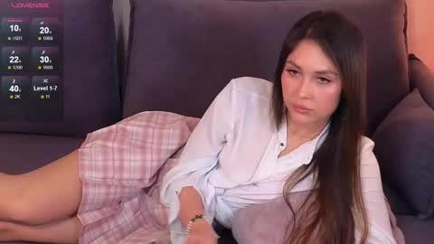 Snapshot of sweety_caroline_ chatting on October 24, 2:46 pm Sweety Caroline   I lost my TG write to me here online show from October 24, 2:46 pm