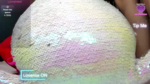 Snapshot of sweety_cum chatting on January 6, 6:11 pm Mia online show from January 6, 6:11 pm