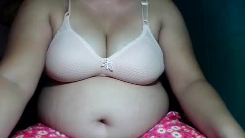 sweety_kaye29 online show from March 12, 6:44 pm