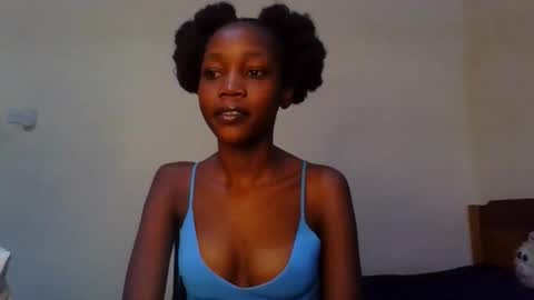 Vickky online show from May 11, 11:16 am