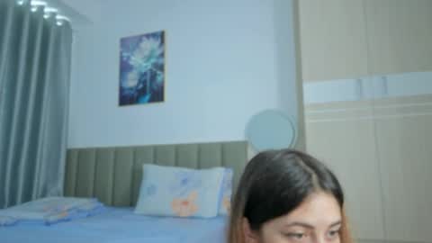 Vikky online show from May 22, 12:07 am