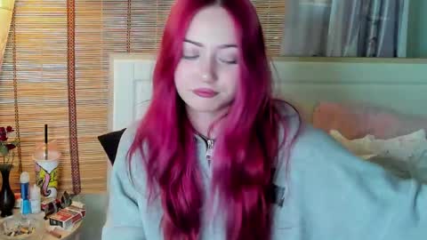 sweetyangiee online show from May 11, 12:55 pm