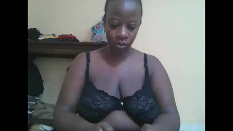 sweetyass25 online show from November 1, 5:31 am