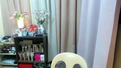 Snapshot of sweetytrannygirlxx chatting on January 7, 4:48 am Megan online show from January 7, 4:48 am