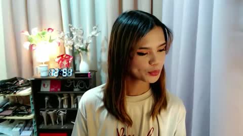 Snapshot of sweetytrannygirlxx chatting on February 18, 4:52 am Megan online show from February 18, 4:52 am